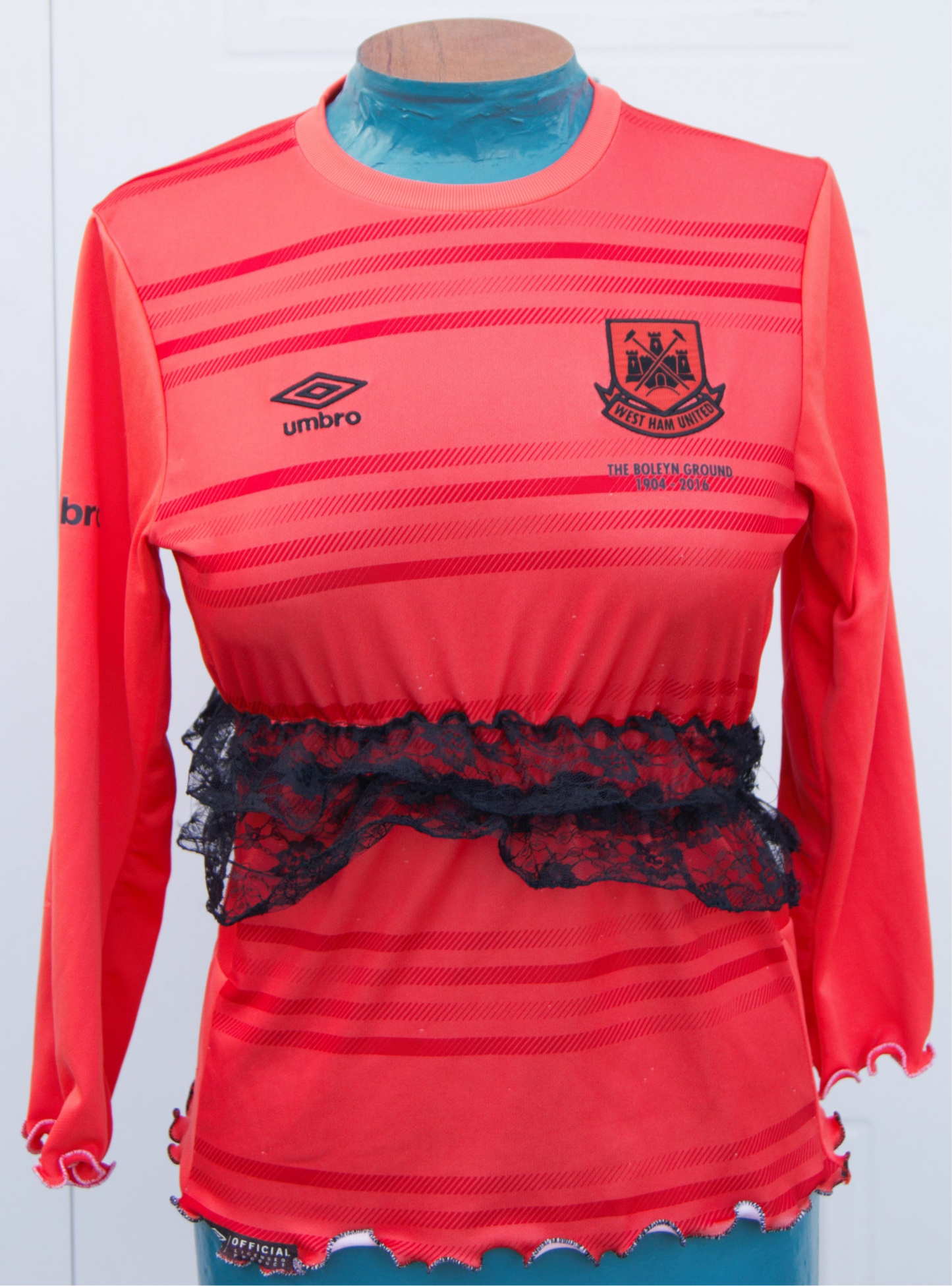 WEST HAM - ballet black