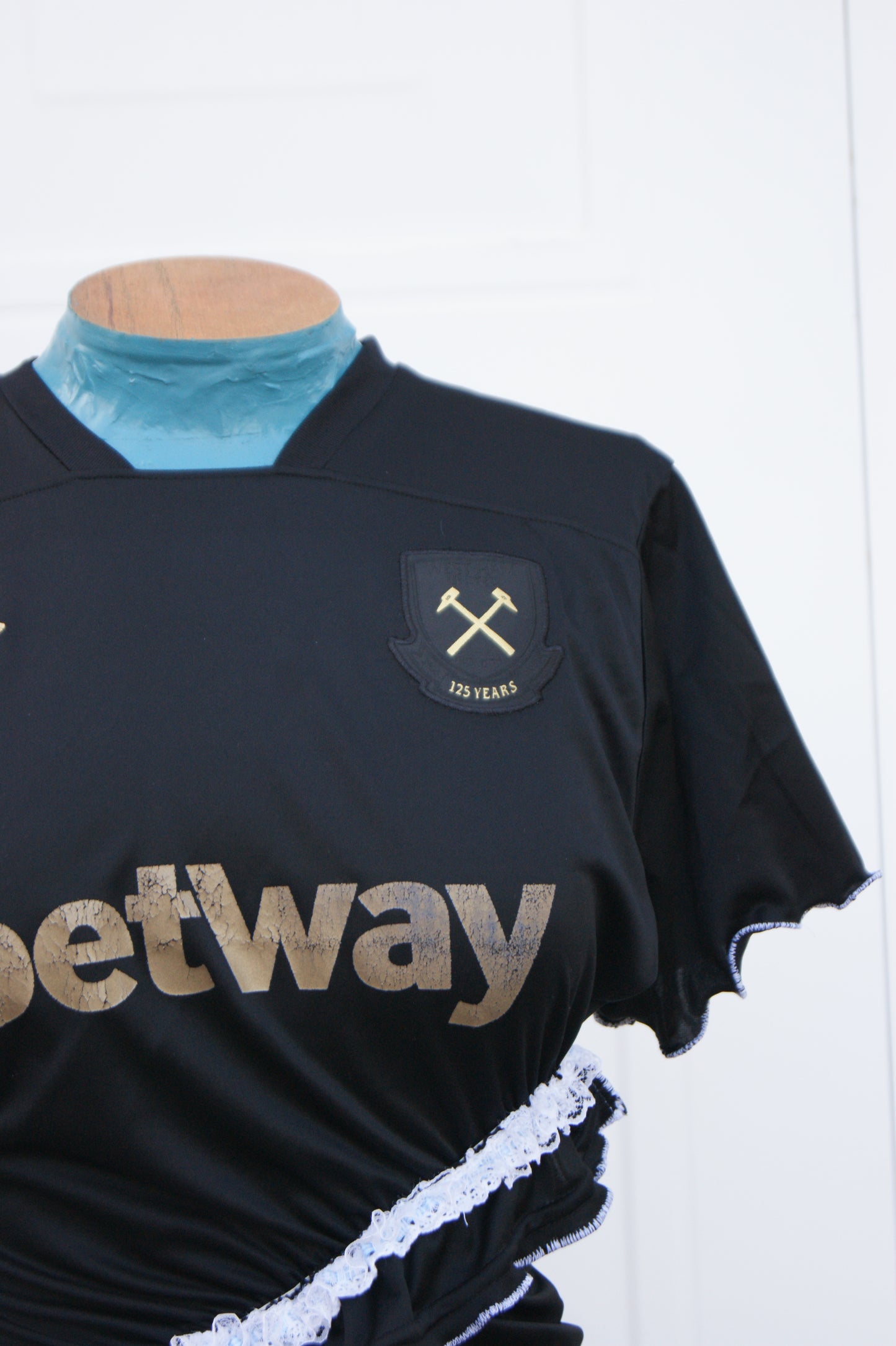 WEST HAM - black n gold